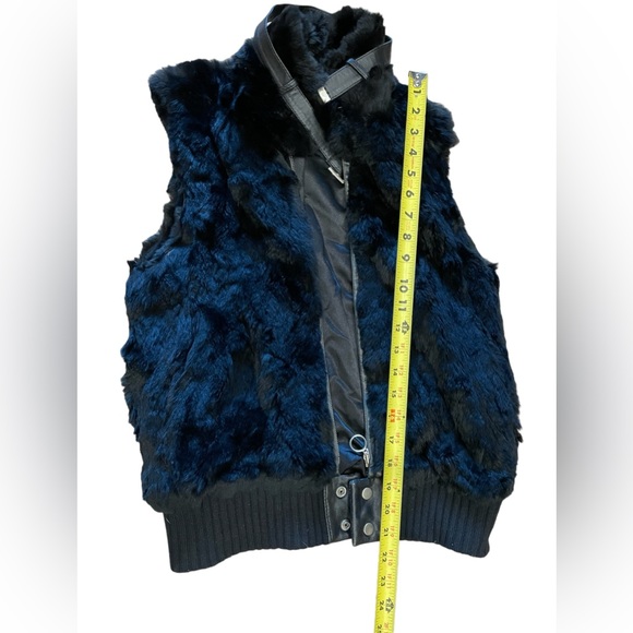 Vintage Eny Women's Black Rabbit Fur and Leather Vest Size Small - Picture 9 of 16